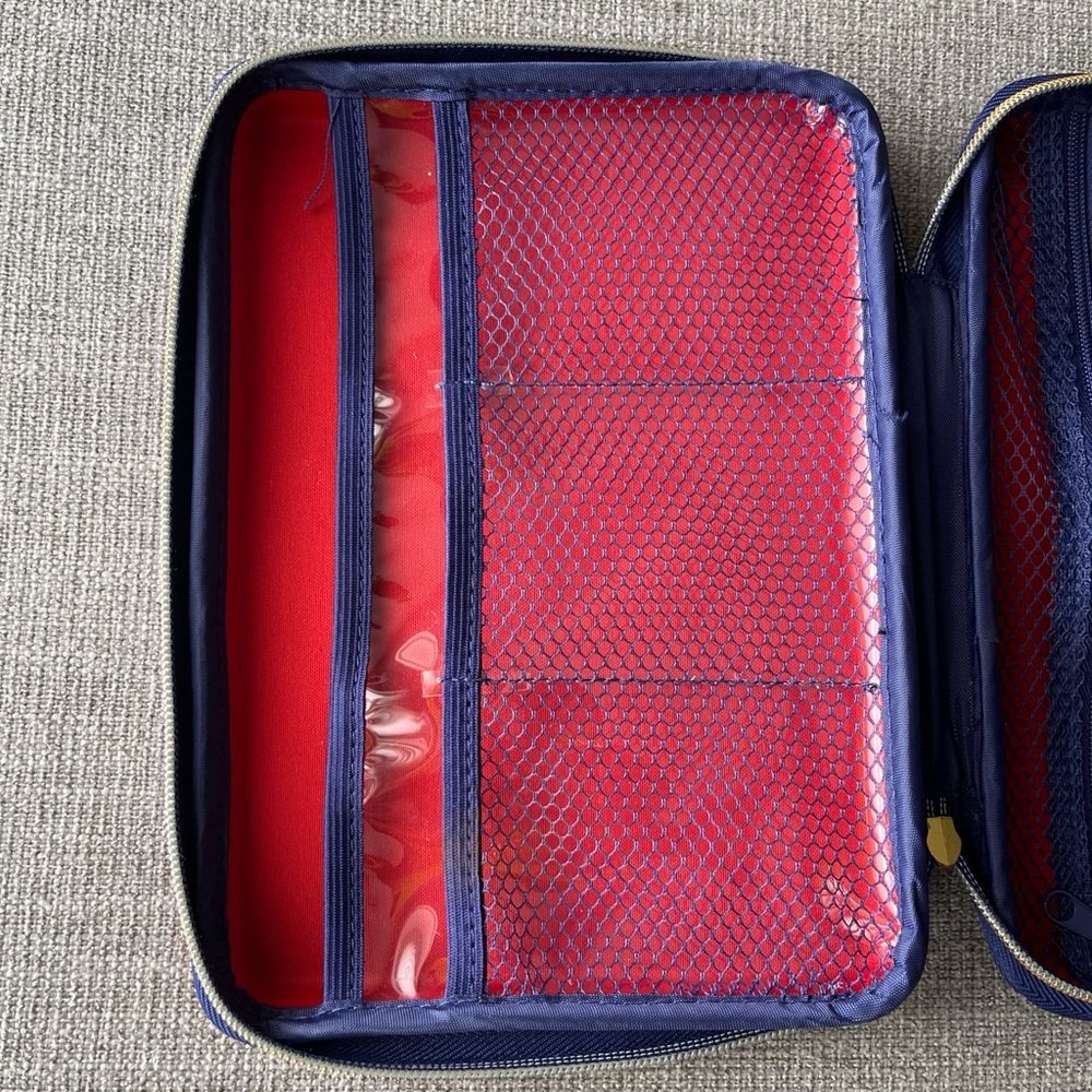 Multi-Color First Aid Tablet/Electronics Organizer Case - Picture 6 of 6